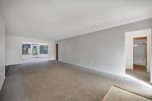 7422 COUNTRY CLUB DRIVE, SARASOTA, FL 34243 Sold 06/19/25