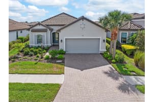 5361 SALCANO STREET, SARASOTA, FL 34238 Sold 04/03/25