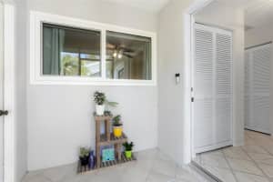3622 BONAVENTURE COURT, SARASOTA, FL 34243 Sold 03/28/25