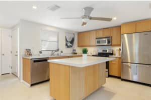 2321 TERRY LANE, SARASOTA, FL 34231 Sold 07/24/25