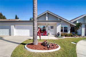 104 CARSWELL CIRCLE, SUN CITY CENTER, FL 33573 Sold 07/11/25