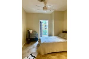 860 ORANGE AVENUE, ORLANDO, FL 32801 Sold 03/19/25