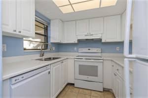 2400 WINDING CREEK BOULEVARD, CLEARWATER, FL 33761 - MLS#MFRA4639042