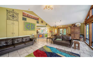 5180 MELDON CIRCLE, SARASOTA, FL 34232 Sold 04/10/25