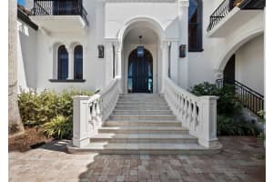 500 HARBOR POINT ROAD, LONGBOAT KEY, FL 34228 Sold 06/30/25