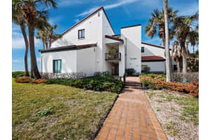 2089 GULF OF MEXICO DRIVE, LONGBOAT KEY, FL 34228 Sold 05/16/25