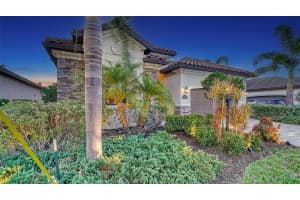 17467 HICKOK BELT LOOP, LAKEWOOD RANCH, FL 34211 - MLS#MFRA4639222