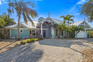 303 68TH STREET, HOLMES BEACH, FL 34217 Sold 03/15/25