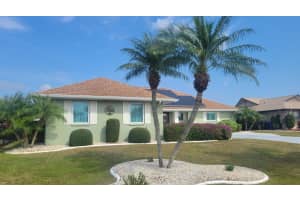 2018 PEBBLE BEACH BOULEVARD, SUN CITY CENTER, FL 33573 Sold 03/25/25