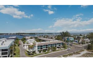 501 GULF DRIVE, BRADENTON BEACH, FL 34217 Sold 04/02/25