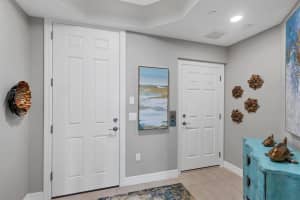 5531 CANNES CIRCLE, SARASOTA, FL 34231 Sold 05/20/25