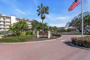 6263 Midnight Pass Rd #105, SARASOTA