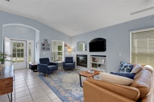 6326 YELLOWTOP DRIVE, LAKEWOOD RANCH, FL 34202 Sold 04/01/25