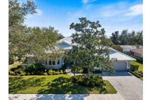 8579 WOODBRIAR DRIVE, SARASOTA, FL 34238 Sold 08/18/25