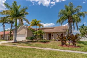 3739 KINGSTON BOULEVARD, SARASOTA, FL 34238 Sold 07/15/25