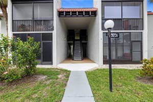 3231 Beneva Rd #101, SARASOTA