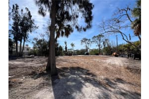 7510 MIDNIGHT PASS ROAD, SARASOTA, FL 34242 Sold 03/17/26