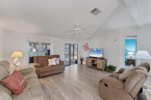 8536 COUNTESS AVENUE CIRCLE, PALMETTO, FL 34221 Sold 03/24/25