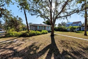2186 ARLINGTON STREET, SARASOTA, FL 34239 Sold 03/07/25