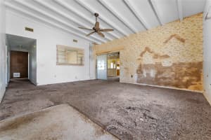 323 48TH STREET, BRADENTON, FL 34209 Sold 03/11/25