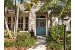 13811 NIGHTHAWK TERRACE, LAKEWOOD RANCH, FL 34202 Sold 07/22/25