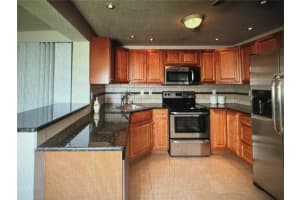 3060 ARROWHEAD ROAD, VENICE, FL 34293 Sold 04/09/25