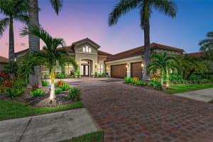 272 MARAVIYA BOULEVARD, NOKOMIS, FL 34275 Sold 03/21/25