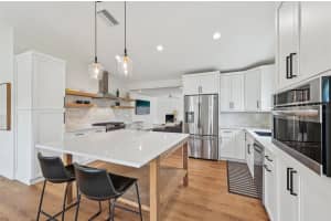 2202 WALDEMERE STREET, SARASOTA, FL 34239 Sold 04/11/25