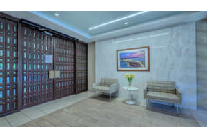 1105 GULF OF MEXICO DRIVE, LONGBOAT KEY, FL 34228 Sold 03/14/25