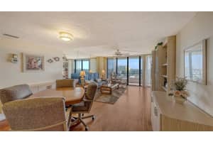 6415 MIDNIGHT PASS ROAD, SARASOTA, FL 34242 Sold 04/25/25