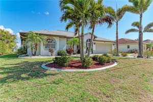 221 FAIRWAY ROAD, ROTONDA WEST, FL 33947 - MLS#MFRA4639923