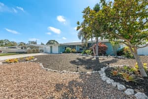 1728 BAYONNE STREET, SARASOTA, FL 34231 Sold 03/31/25