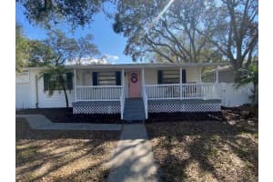 916 MICHIGAN AVENUE, PALM HARBOR, FL 34683 Sold 06/04/25