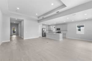 8071 SLIPWAY DRIVE, SARASOTA, FL 34240 - MLS#MFRA4639942