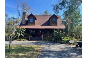 7102 VALRIE LN, RIVERVIEW, FL 33569 Sold 04/21/25