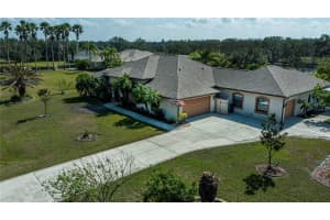 2002 PALM VIEW ROAD, SARASOTA, FL 34240 - MLS#MFRA4639997