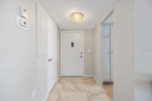 800 BENJAMIN FRANKLIN DRIVE, SARASOTA, FL 34236 - MLS#MFRA4640012