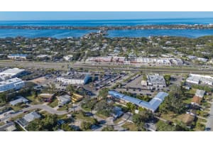 7272 CASS CIRCLE, SARASOTA, FL 34231 Sold 06/06/25
