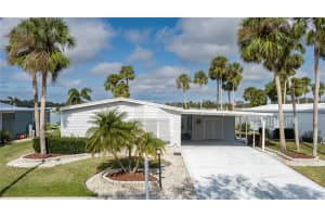 8449 IMPERIAL CIRCLE, PALMETTO, FL 34221 Sold 05/24/25