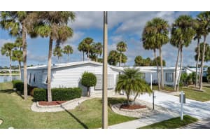 8449 IMPERIAL CIRCLE, PALMETTO, FL 34221 Sold 05/24/25