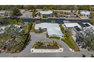 619 BUTTONWOOD DRIVE, LONGBOAT KEY, FL 34228 - MLS#MFRA4640109