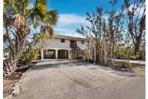 650 PENFIELD STREET, LONGBOAT KEY, FL 34228 Sold 07/21/25