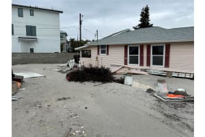 303 GULF DRIVE, BRADENTON BEACH, FL 34217 Sold 08/01/25