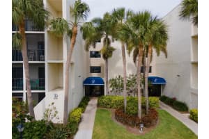 6116 43rd St W #204d, BRADENTON