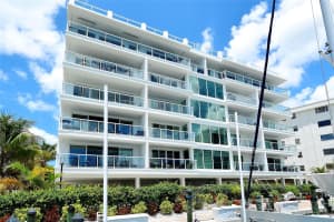 650 GOLDEN GATE POINT, SARASOTA, FL 34236 - MLS#MFRA4640169