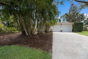 326 LAKE DRIVE, SARASOTA, FL 34232 Sold 04/30/25