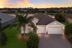 352 CHANTILLY TRAIL, BRADENTON, FL 34212 Sold 05/29/25
