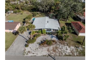 204 GULF DRIVE, VENICE, FL 34285 Sold 04/23/25