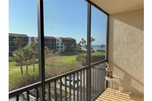 1945 GULF OF MEXICO DRIVE, LONGBOAT KEY, FL 34228 Sold 03/03/25