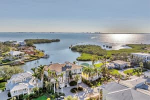 7064 HAWKS HARBOR CIRCLE, BRADENTON, FL 34207 Sold 05/27/25